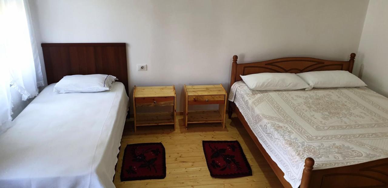 Bujtina Peshtan Guesthouse&Camping Tepelene Екстериор снимка